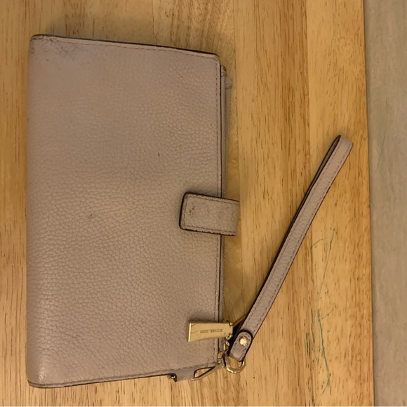 Michael Kors Cream Clutch Sleek Leather Double Zip Wristlet - Picture 3 of 9